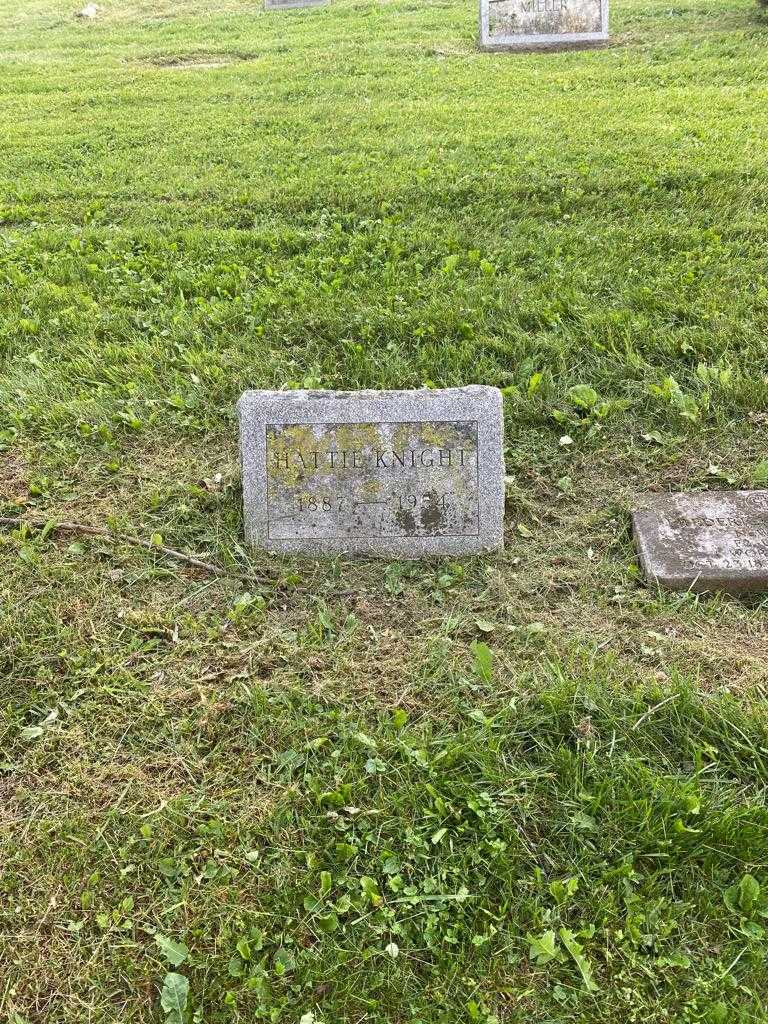 Hattie Knight's grave. Photo 2