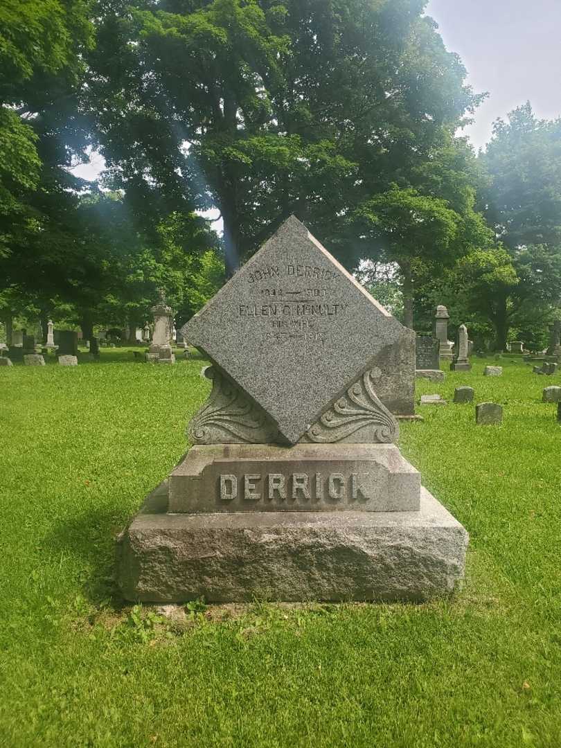 John Derrick's grave. Photo 3