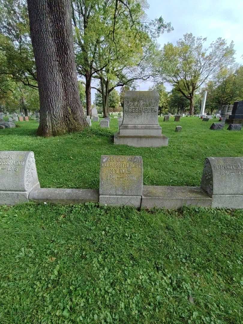 John Gebhardt's grave. Photo 1