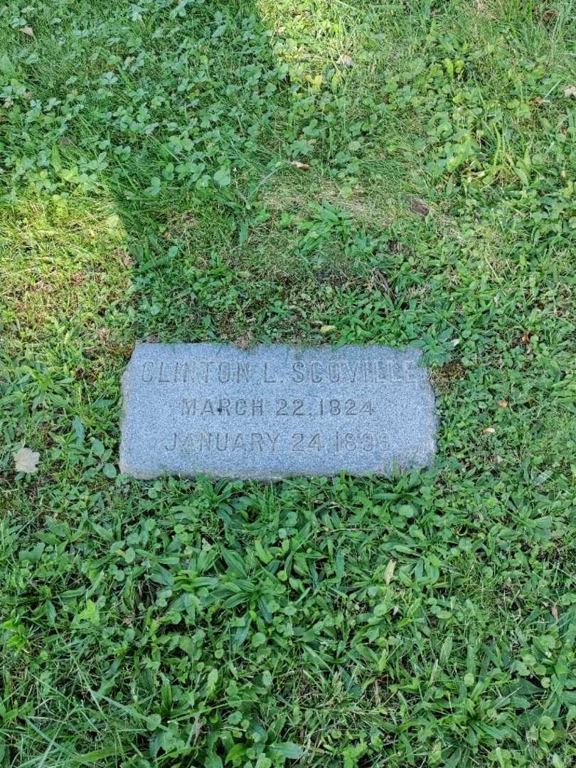 Clinton L. Scoville's grave. Photo 2