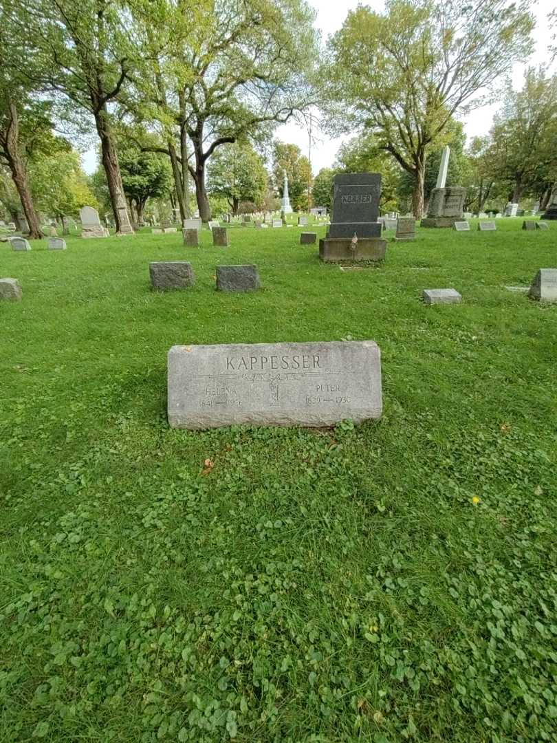 Helena Kappesser's grave. Photo 1