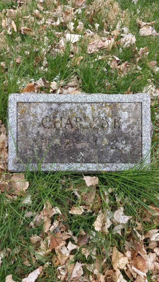 Charles R. Wurpel's grave. Photo 3