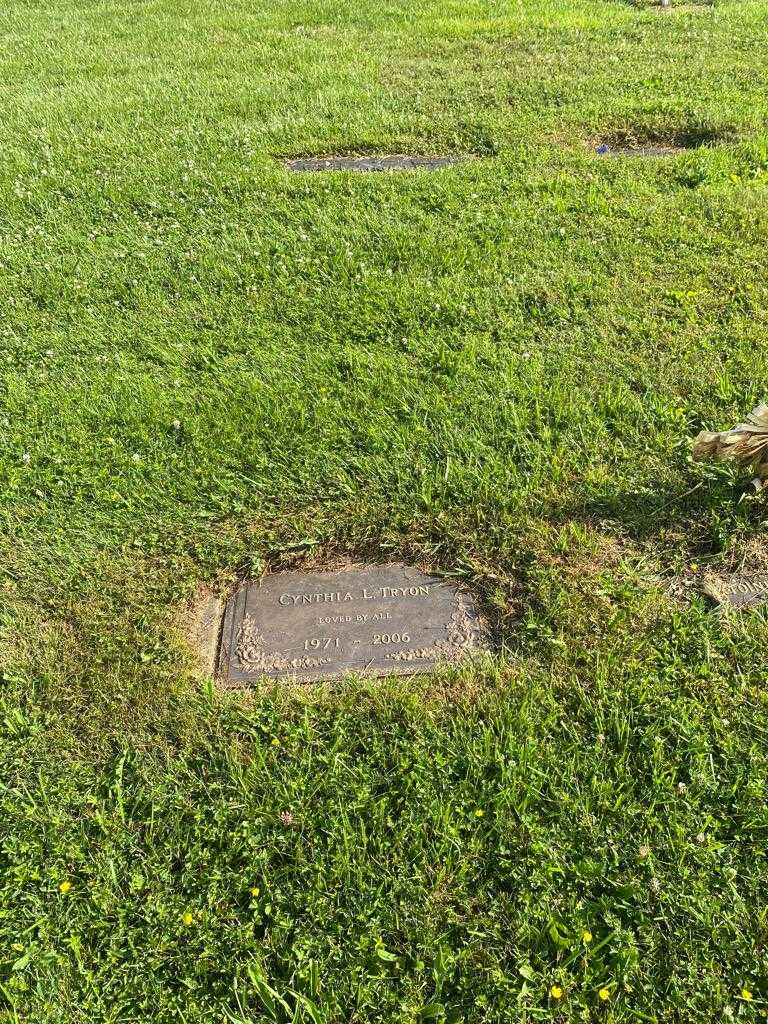 Cynthia L. Tryon's grave. Photo 2