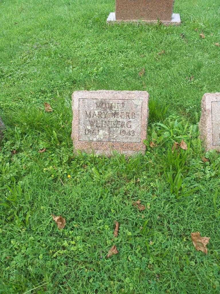 Mary Herb Weinberg's grave. Photo 2