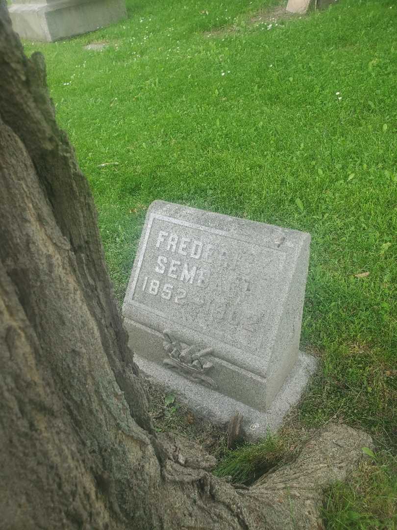 Frederick Sembach's grave. Photo 3