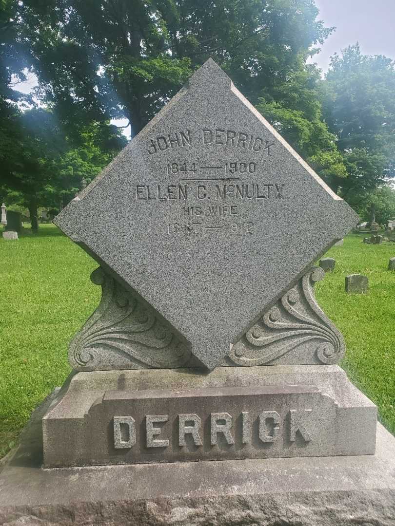 Ellen C. Derrick's grave. Photo 1