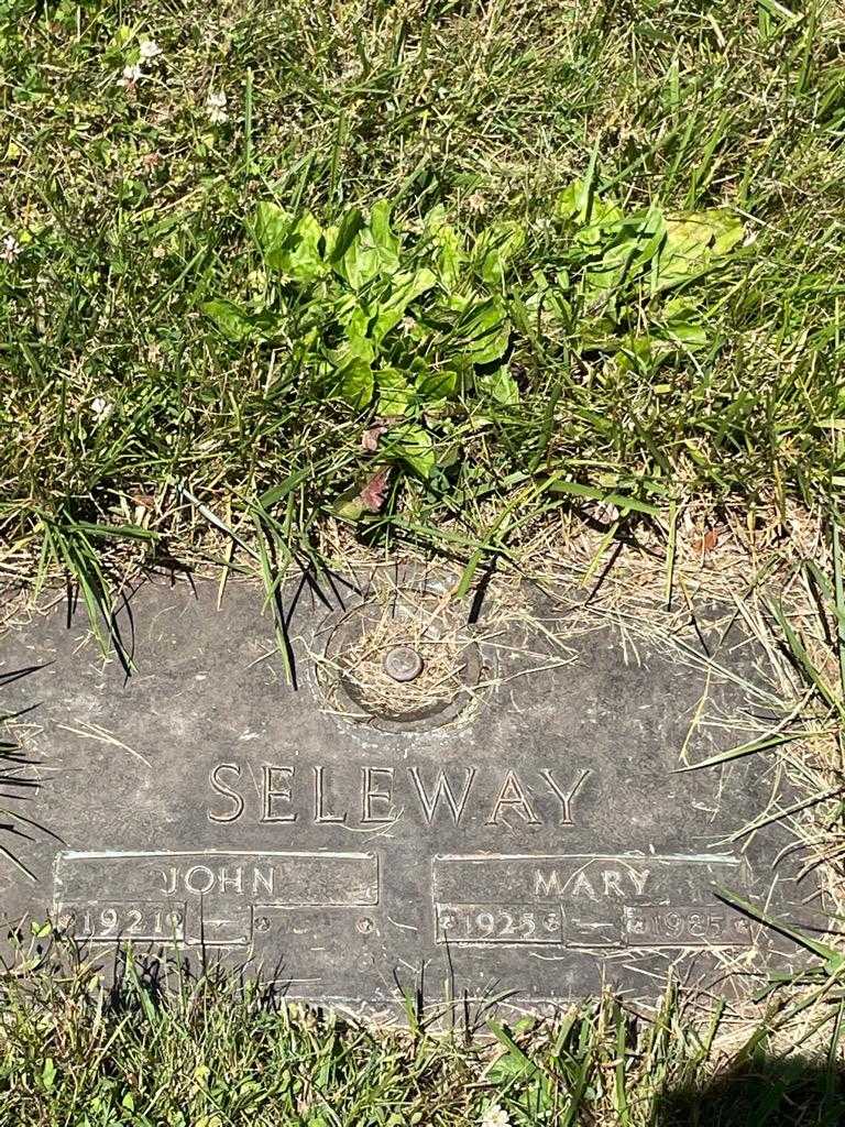 Mary Seleway's grave. Photo 2