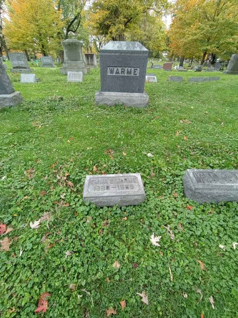 Emma Goldacker Warme's grave. Photo 1