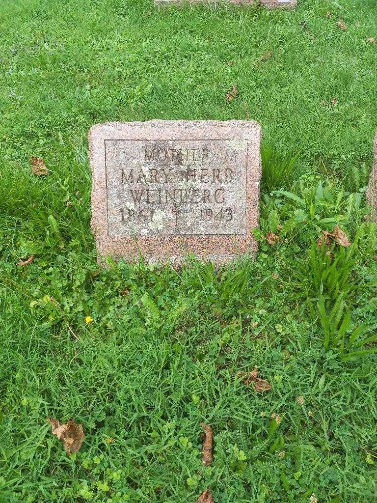 Mary Herb Weinberg's grave. Photo 3