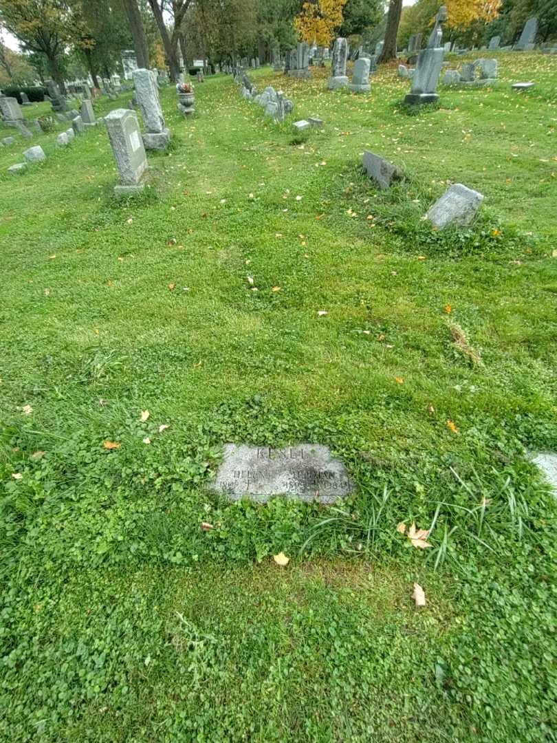 Herman J. Kesel's grave. Photo 1