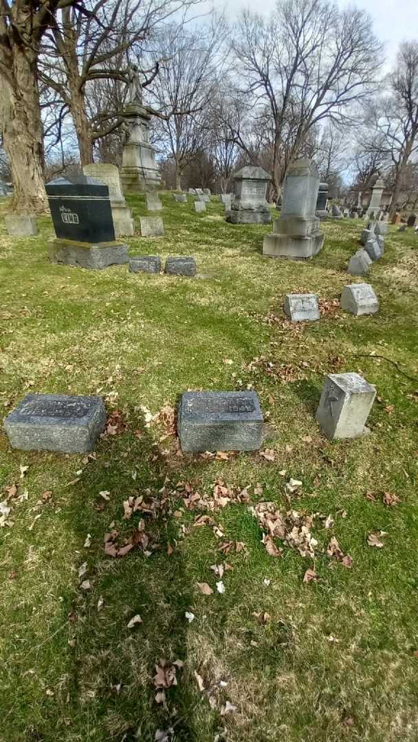Henry F. King's grave. Photo 1