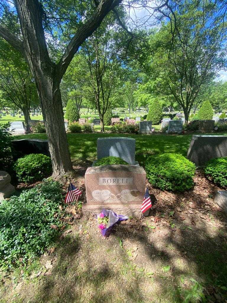 Fay C. Borell's grave. Photo 1