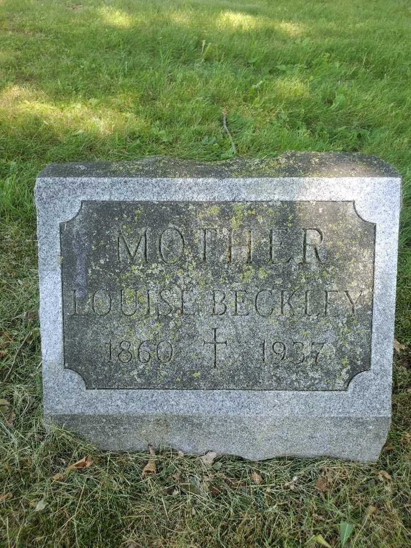 Louise Beckley's grave. Photo 3