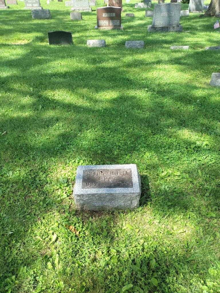 Florence M. Gray's grave. Photo 1