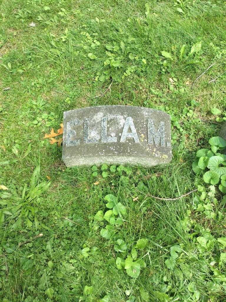 Ella M. Greenway's grave. Photo 1