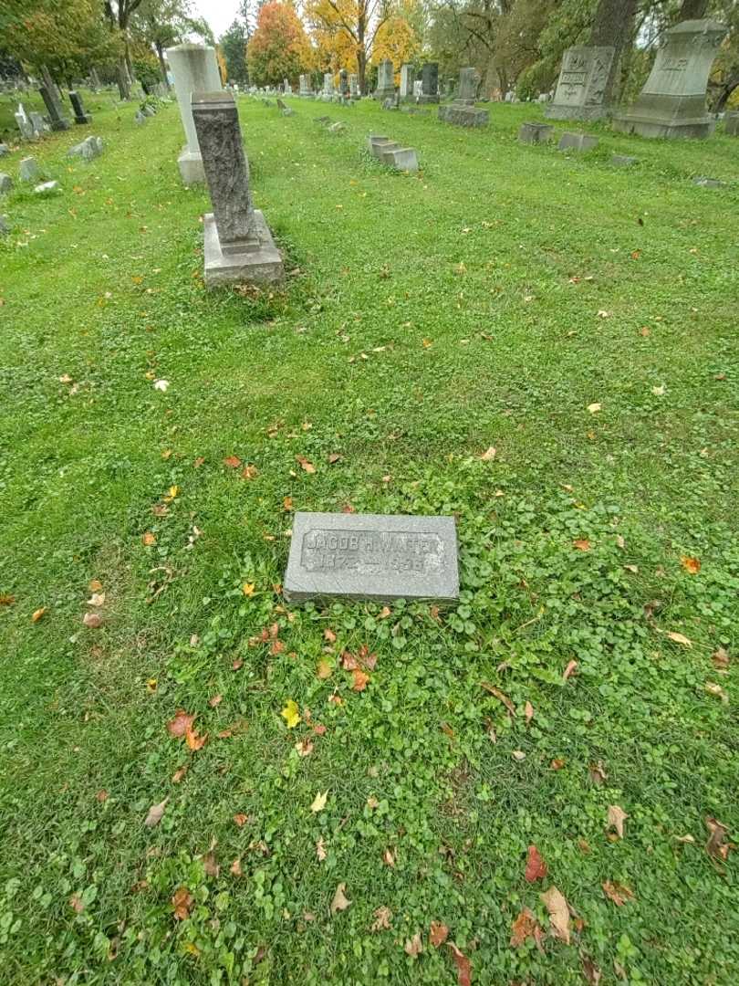 Jacob H. Winter's grave. Photo 1