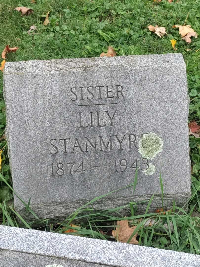 Lily Stanmyre's grave. Photo 3