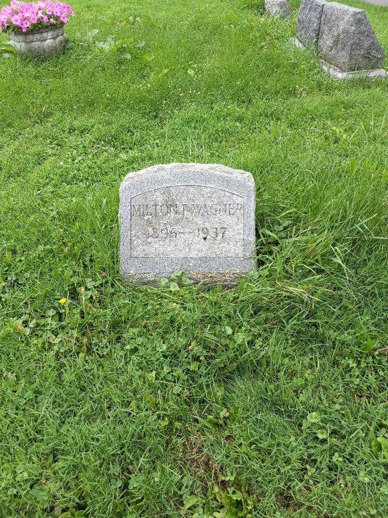 Milton F. Wagner's grave. Photo 2