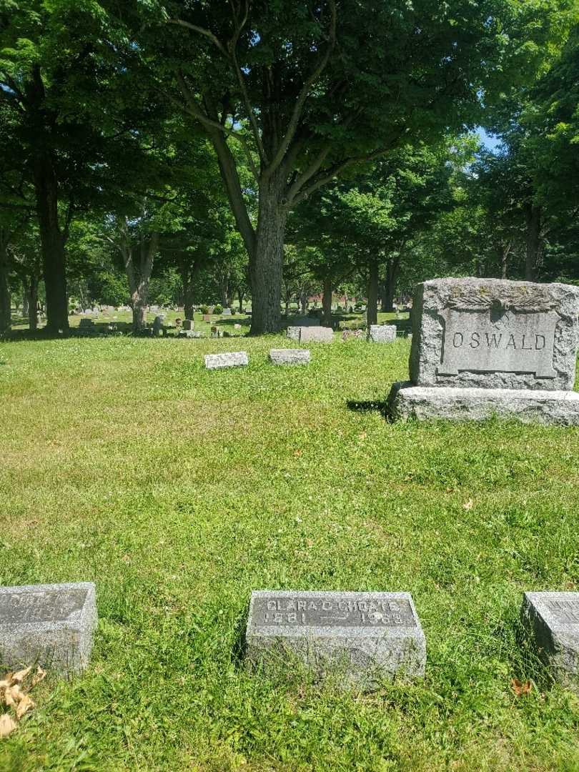 Clara C. Choate's grave. Photo 1