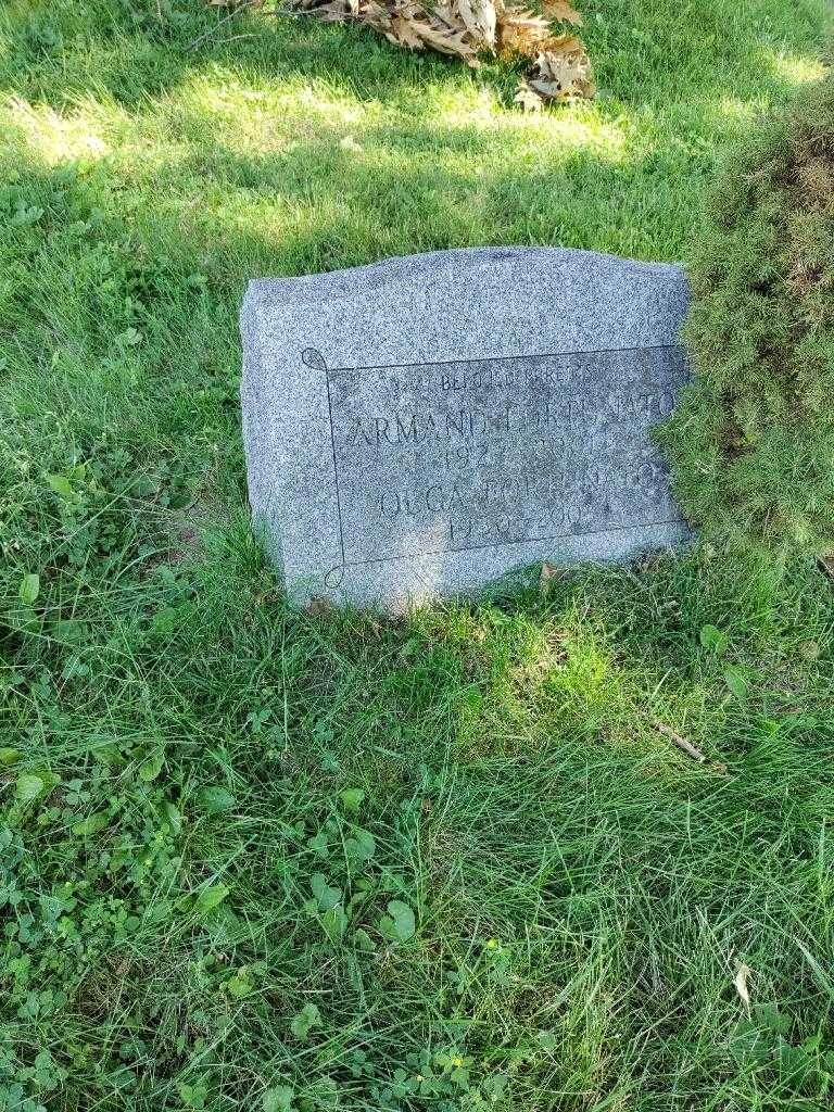 Armand Fortunato's grave. Photo 2
