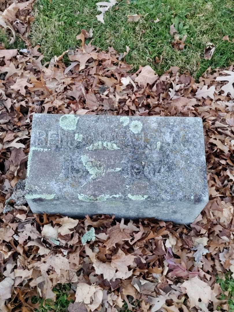 Benjamin A. Isaacs's grave. Photo 3