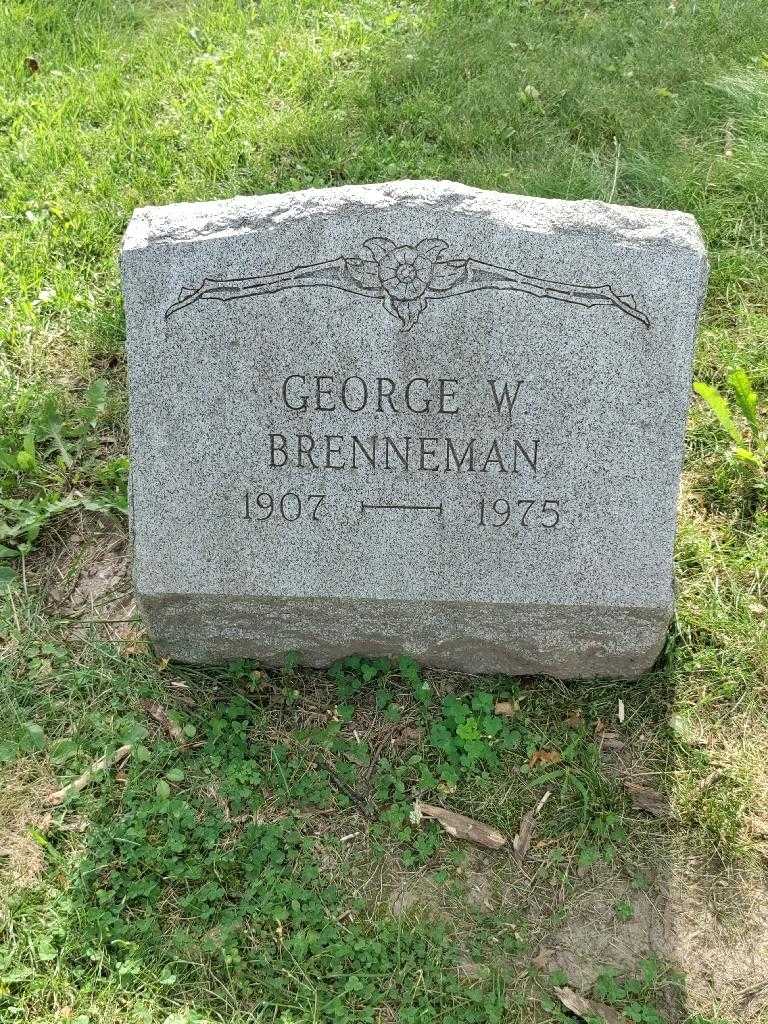 George W. Brenneman's grave. Photo 2