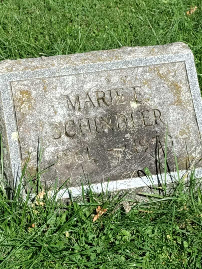 Marie E. Schindler's grave. Photo 3