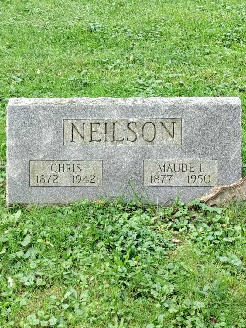 Maude I. Neilson's grave. Photo 3