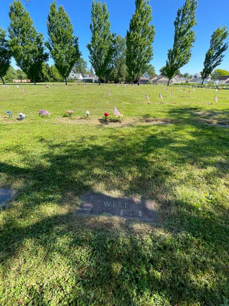 Joseph West's grave. Photo 1