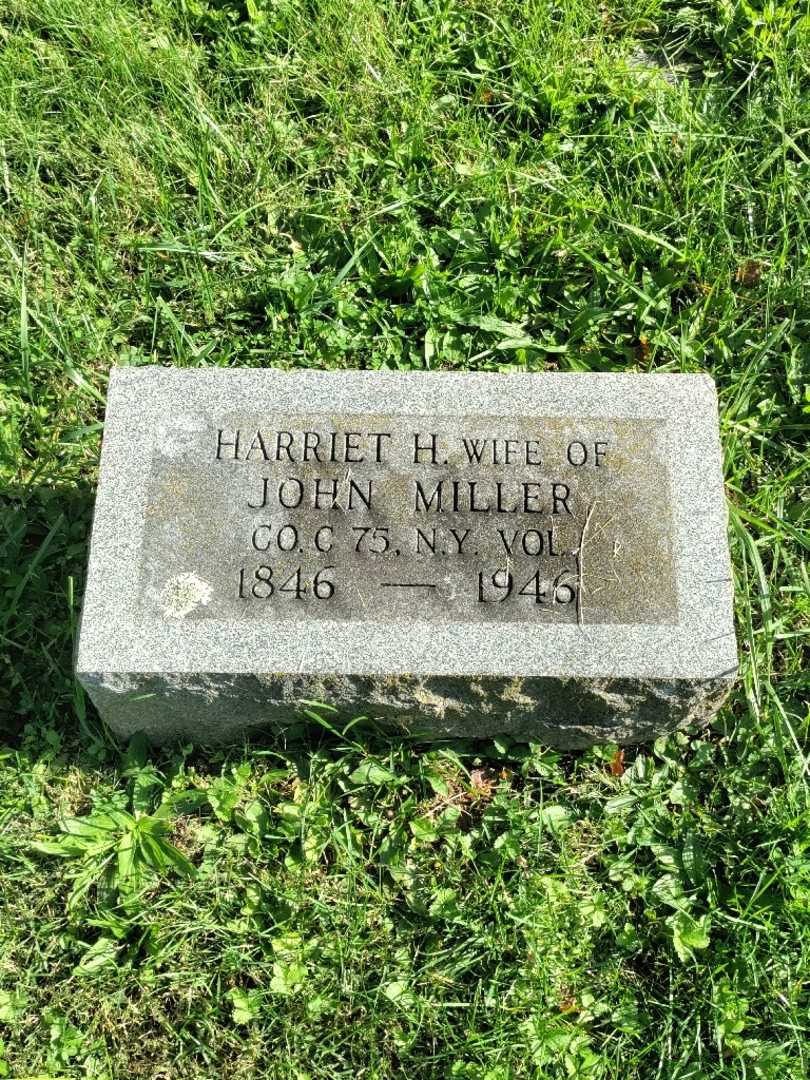 Harriet H. Miller's grave. Photo 3