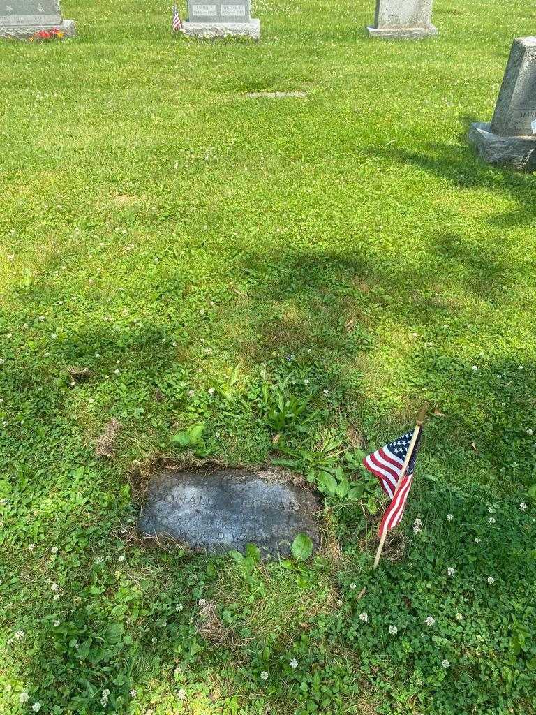 Donald J. Howard's grave. Photo 2