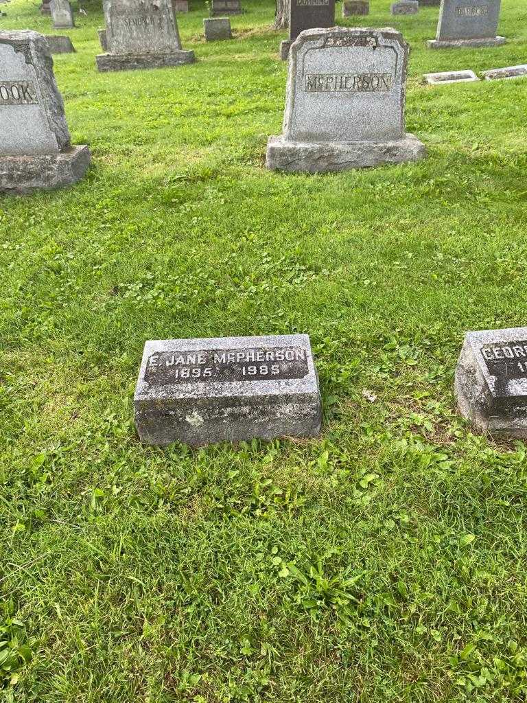 Eliza Jane Mcpherson's grave. Photo 2