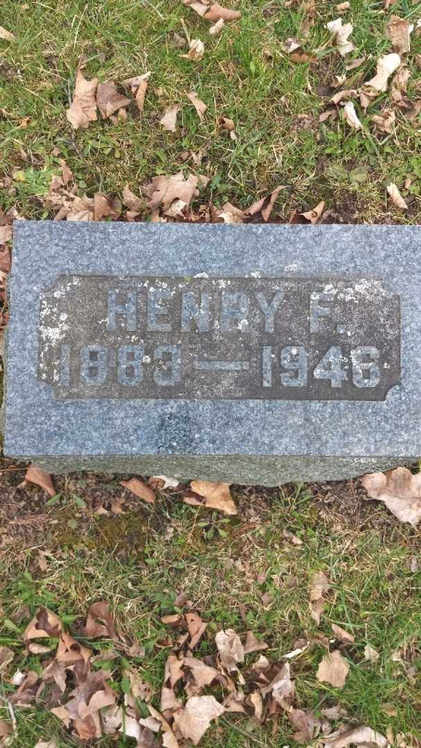 Henry F. King's grave. Photo 3