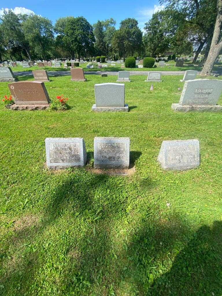 Lottie M. Stackhouse's grave. Photo 1