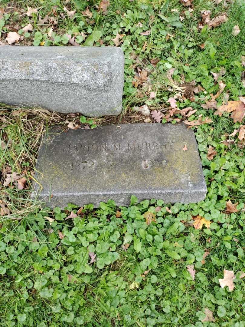 Marion M. Murphy's grave. Photo 2