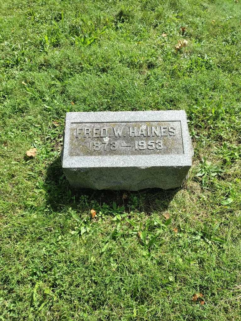 Frederick W. "Fred" Haines's grave. Photo 3