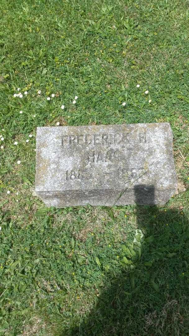 Frederick H. "Fred" Haag's grave. Photo 3