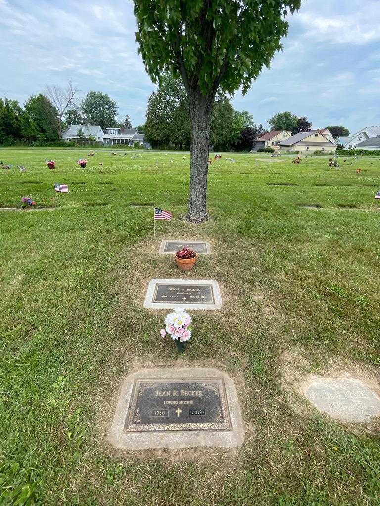 James R. Becker's grave. Photo 1