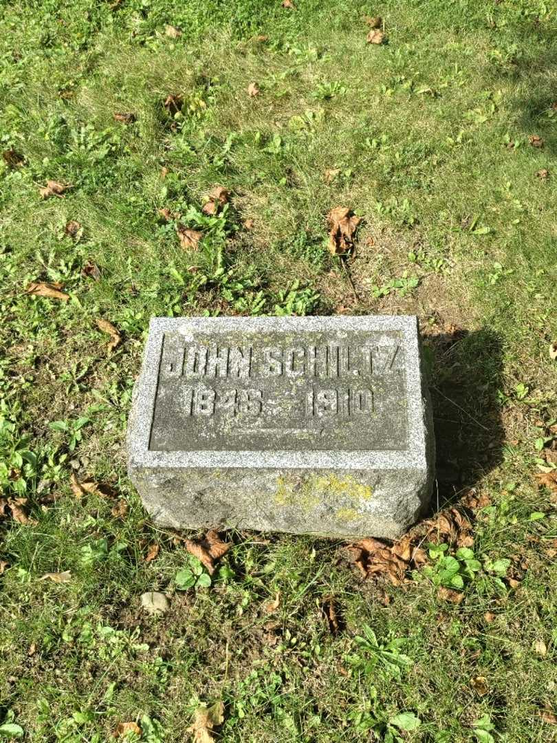 John Schiltz's grave. Photo 2