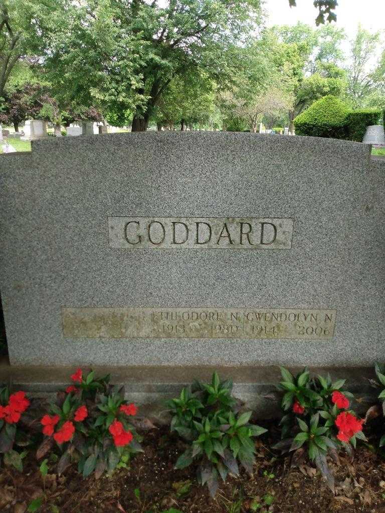 Gwendolyn N. Goddard's grave. Photo 3