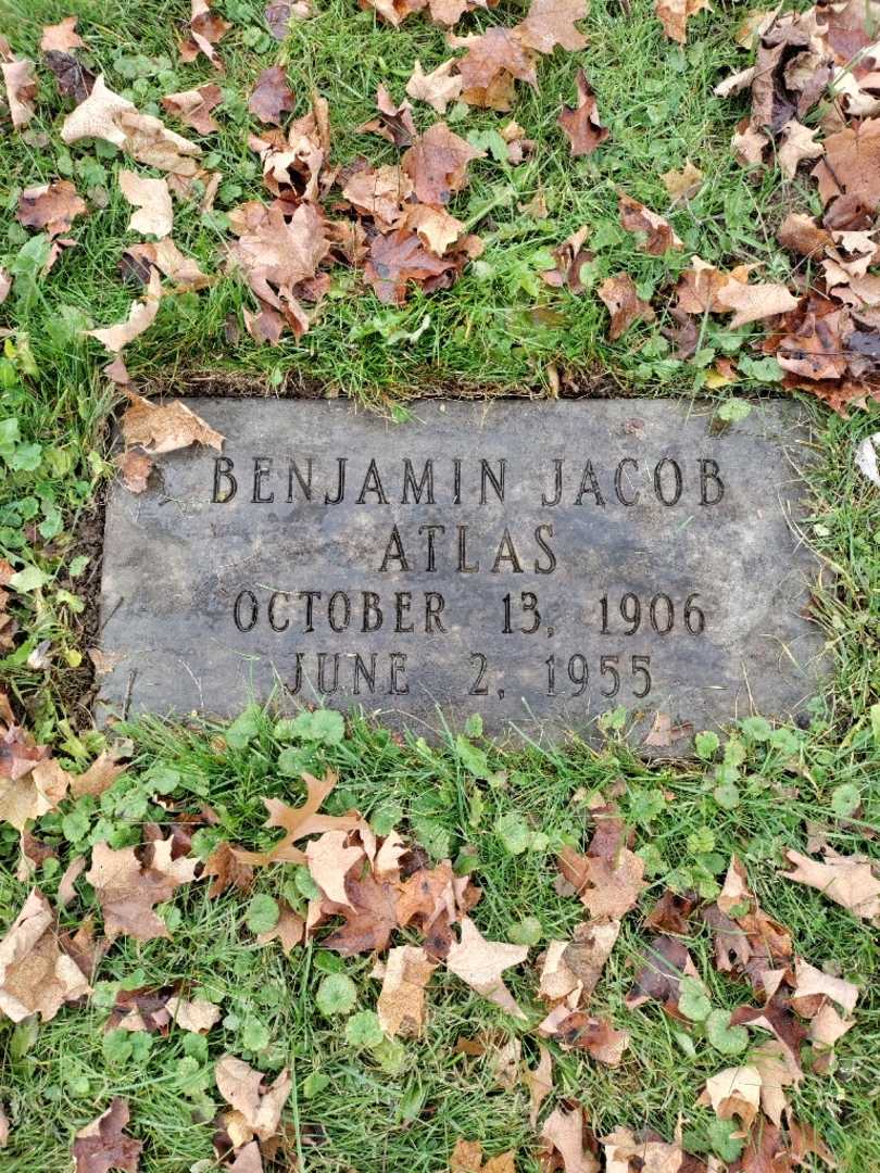 Benjamin Jacob Atlas's grave. Photo 3