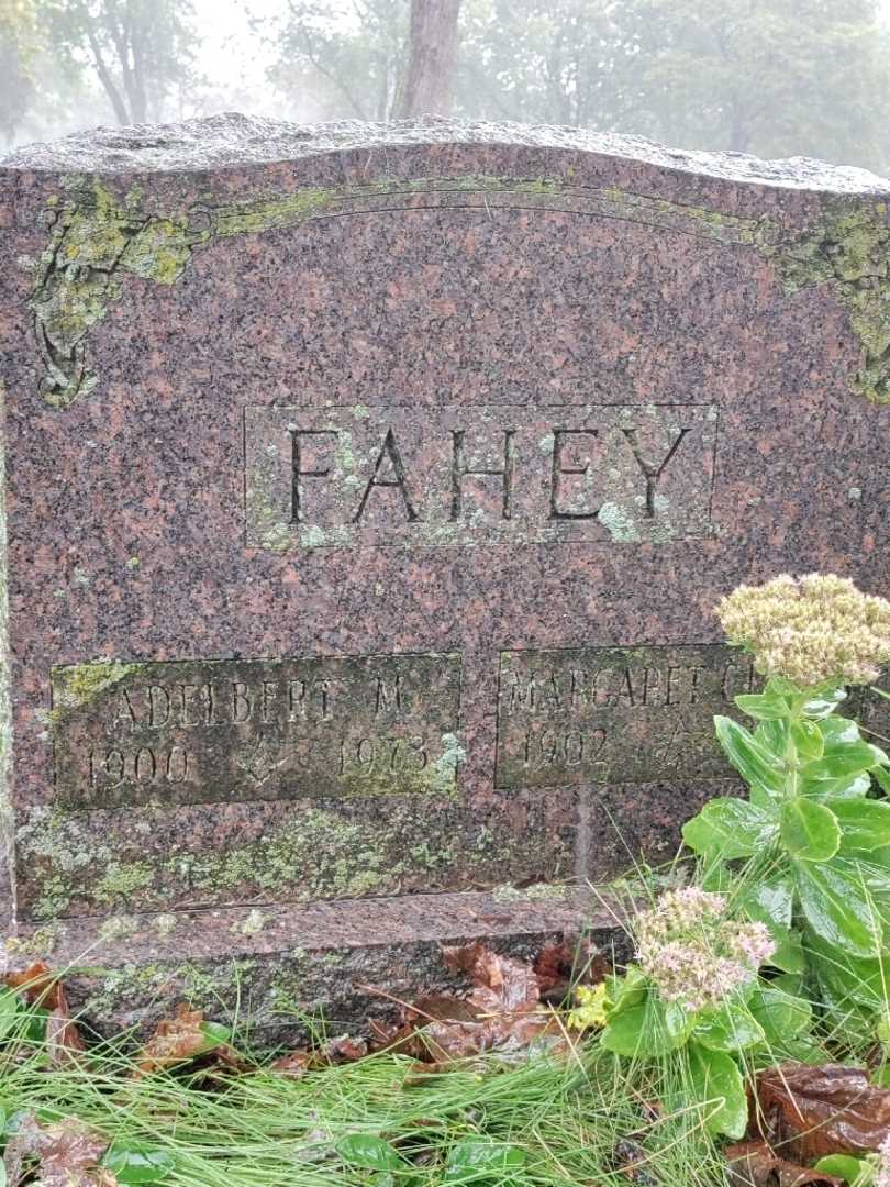 Margaret Fahey's grave. Photo 3