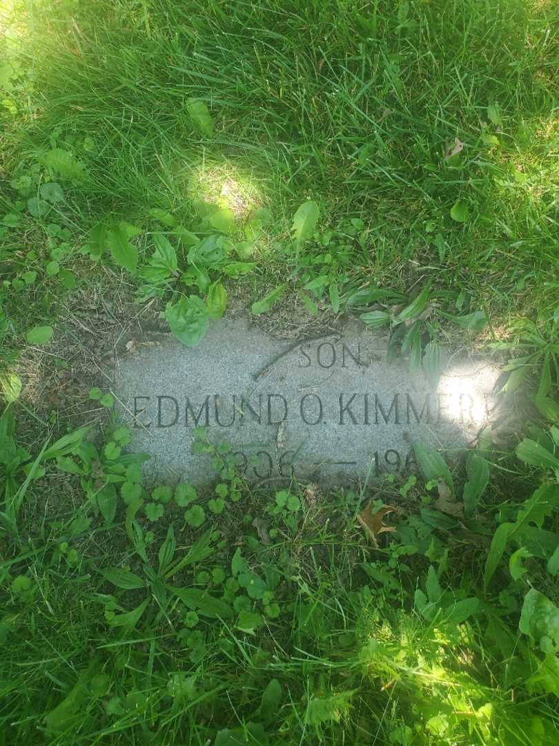 Edmund O. Kimmerle's grave. Photo 3
