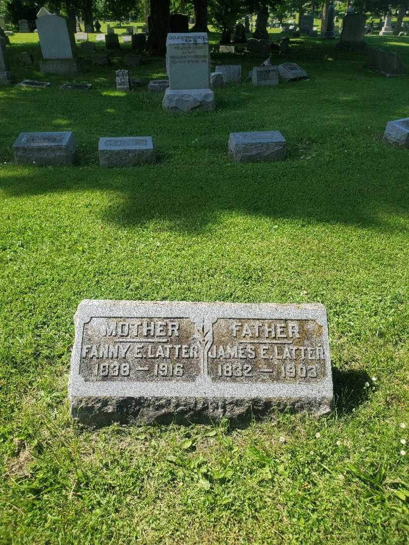 James E. Latter's grave. Photo 3