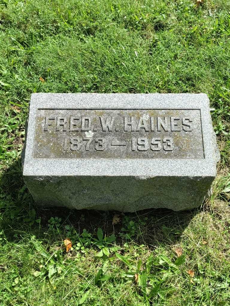 Frederick W. "Fred" Haines's grave. Photo 3