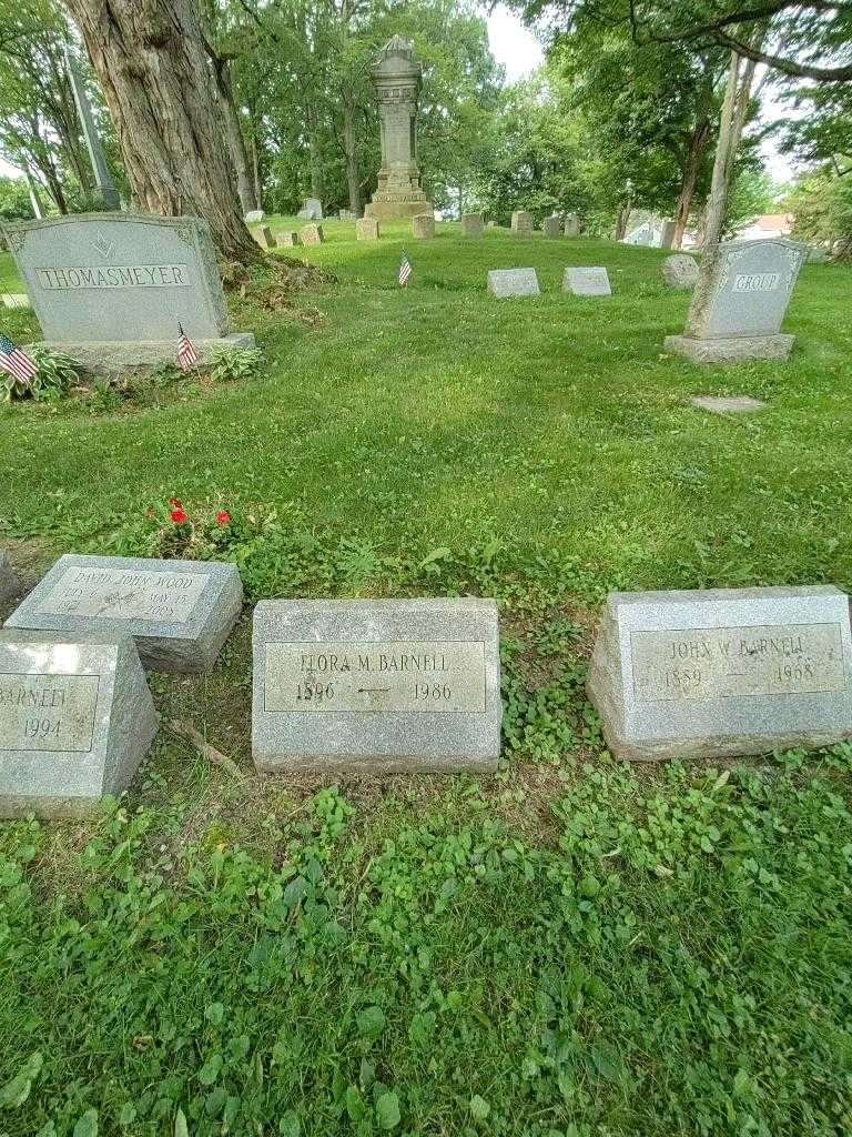 Flora M. Barnell's grave. Photo 1