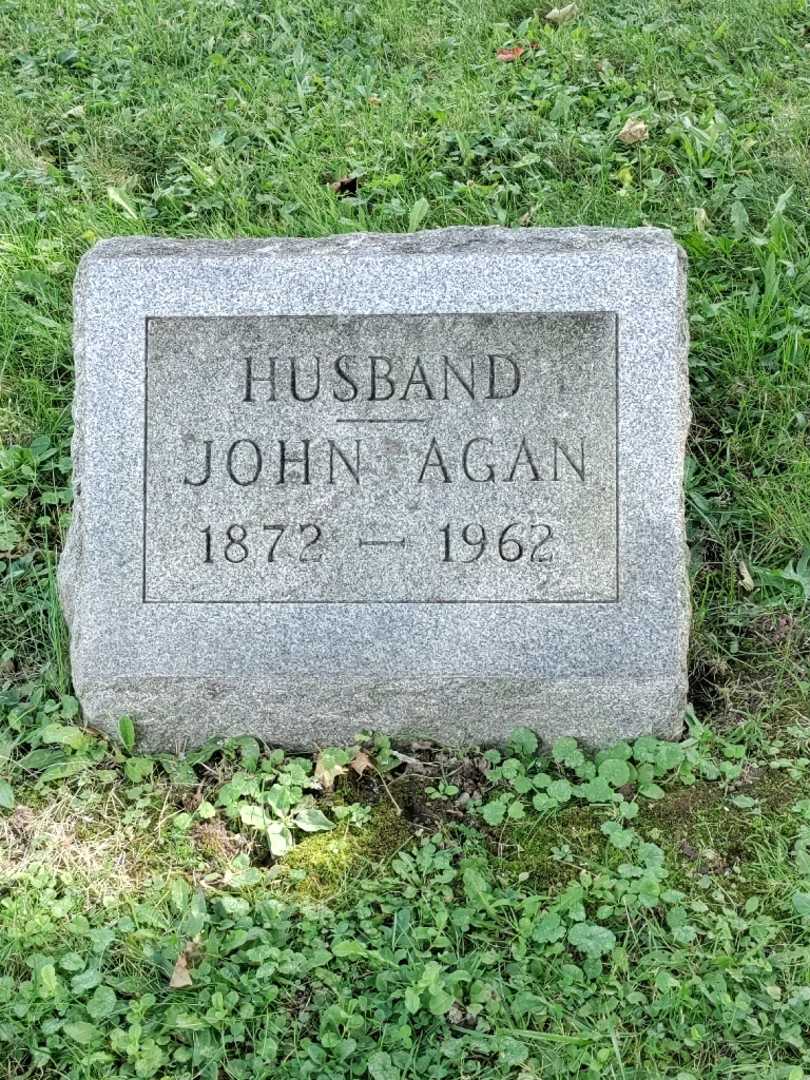 John Agan's grave. Photo 3