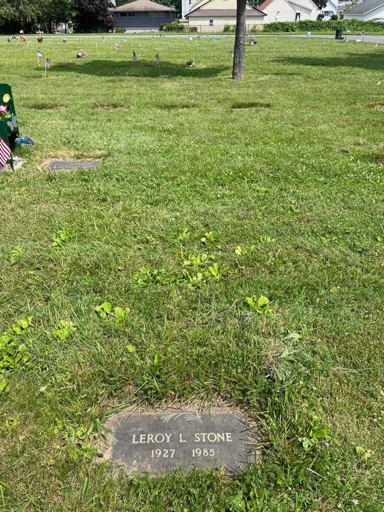 Norma Stone Hobson's grave. Photo 2