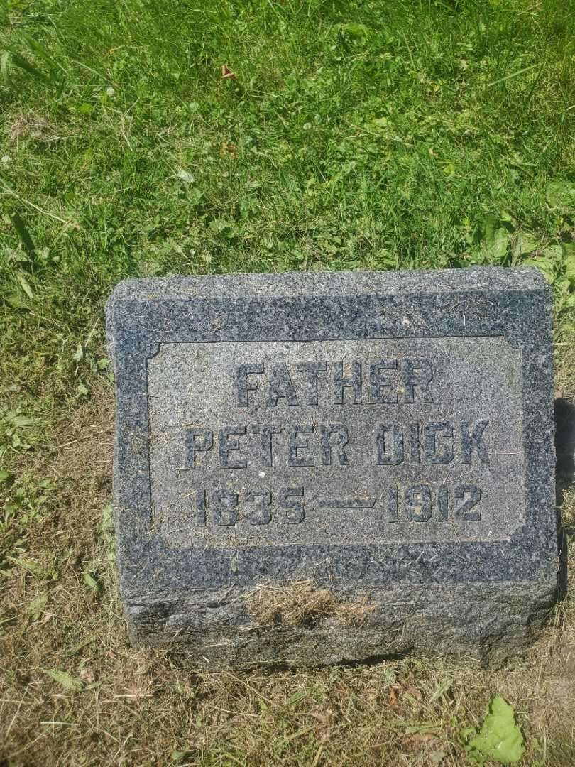 Peter Dick's grave. Photo 3