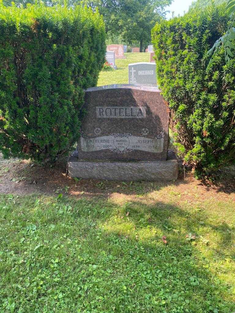 Joseph Rotella's grave. Photo 2